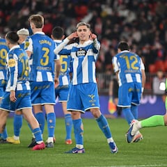 Yeremay revienta al Almería y devuelve la sonrisa al Deportivo