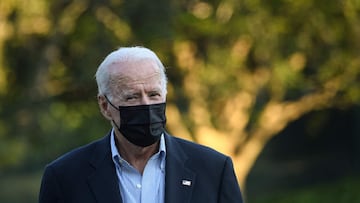 US President Joe Biden walks upon his return to the White House after visiting New York and New Jersey following Hurricane ida in Washington, DC, on September 7, 2021.
