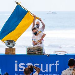 Los surfistas ucranianos se unen a las defensas contra Rusia