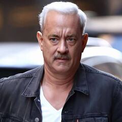 Tom Hanks carga contra los que no llevan mascarilla: "Debería daros vergüenza"