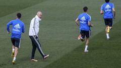 Zidane, en el &uacute;ltimo entrenamiento del Real Madrid.