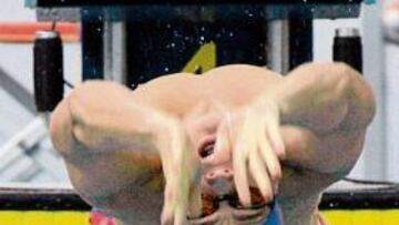 <b>SALTO AL PODIO. </b>Así salió Aschwin Wildeboer para acabar tercero.