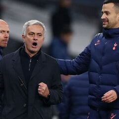 Anfield pone el liderato en juego