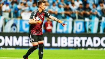 El representante del arquero, Martín Aráoz, en diálogo con radio Rivadavia, aseguró que varios clubes han pedido su llegada, aunque está contento en River.