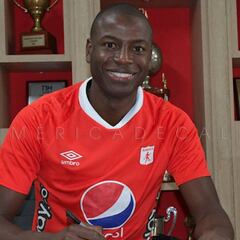 América confirma el regreso de Adrián Ramos