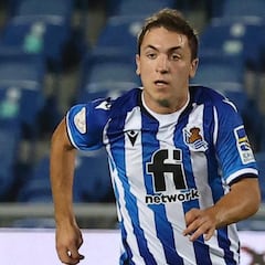 Olasagasti: "Tenía un peluche con la camiseta de Xabi Alonso"