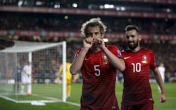 2-1. Fabio Coentrao celebró el segundo tanto.hante

