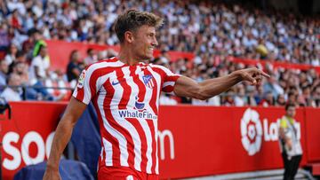 Marcos Llorente of Atletico de Madrid  during the La Liga match between Sevilla FC and Atletico de Madrid played at Sanchez Pizjuan Stadium on October 01, 2022 in Sevilla, Spain. (Photo by Antonio Pozo / Pressinphoto / Icon Sport)