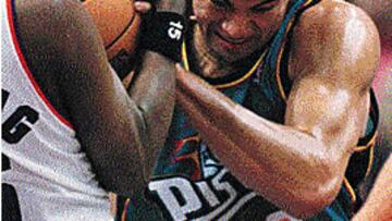 <B>LUCHADOR.</B> Dele, antes Brian Williams, se retiró en 1999 con Detroit.