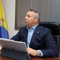 Ramírez: "Estamos intentando que Rubén Castro se quede"