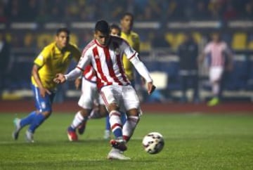 Derlis González fue la gran figura en la clasificación de Paraguay a semifinal. Con él, se completa la línea de volantes del once ideal de cuartos de final.