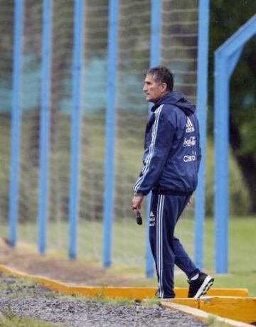 La albiceleste quiere sumar tres puntos ante Colombia el martes en San Juan y así sacudirse del mal momento tras la derrota 3-0 contra Brasil por las Eliminatorias.