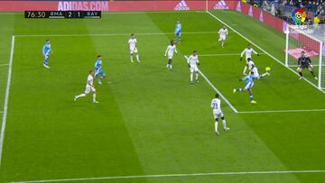 El gol de Falcao al Real Madrid a los 8' de saltar al Bernabéu