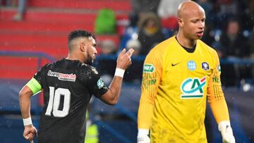 Marseille's French midfielder Dimitri Payet celebrates after scoring during the French Cup football match US Granville vs Olympique de Marseille at the Michel-d'Ornano stadium in Caen on January 17, 2020. (Photo by DAMIEN MEYER / AFP)