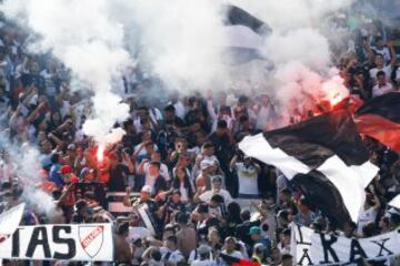Santiago, 5 de marzo de 2016
La hinchada de Colo Colo realiza el Arengazo para alentar al equipo antes del Colo Colo v Universidad Catolica de este fin de semana. Ramon Monroy/Aton Chile