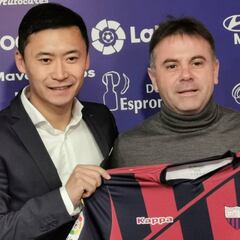 Oficial: Leilei Gao, nuevo jugador del Extremadura