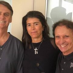 Ronaldinho y otros seis deportistas apoyan a Bolsonaro