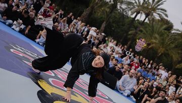 Lola Martínez en una competición de breaking dance.