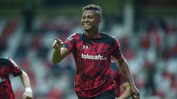 during the game Toluca vs Cruz Azul, corresponding to first leg match Quarterfinal of the Torneo Clausura Guard1anes 2021 of the Liga BBVA MX, at Nemesio Diez Stadium, on May 12, 2021.
<br><br>
durante el partido Toluca v