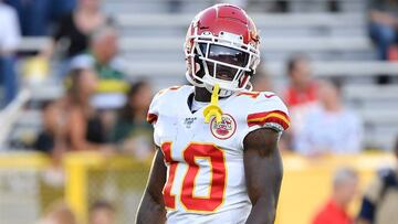 GREEN BAY, WISCONSIN - AUGUST 29: Tyreek Hill #10 of the Kansas City Chiefs warms up before a preseason game against the Green Bay Packers at Lambeau Field on August 29, 2019 in Green Bay, Wisconsin.   Quinn Harris/Getty Images/AFP
 == FOR NEWSPAPERS, INT