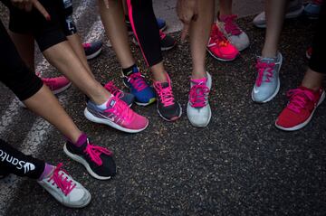 Cordones solidarios contra el cáncer