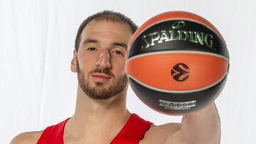 Kostas Koufos, en su etapa en el CSKA.