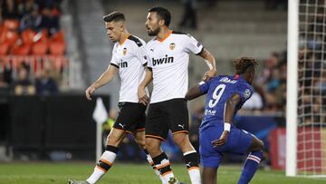 Garay, en el partido ante el Chelsea.
