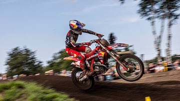 Prado y Herlings estrechan el Mundial