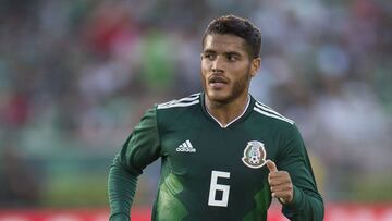 El 'Tri' ensaya con Jonathan dos Santos como lateral derecho