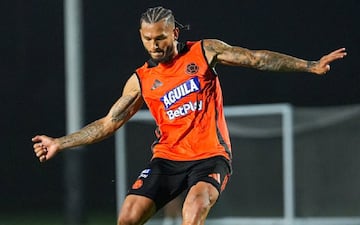 Lorenzo se refiere a la convocatoria de Suárez.