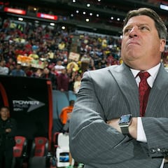 La FMF castiga otros tres partidos más a Miguel Herrera