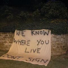 Benítez vuelve a la Premier