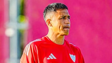 “Treinta minutos...”: el análisis desde adentro sobre Alexis Sánchez en Sevilla