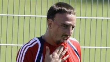 <b>CONTRA LAS CUERDAS. </b>El Bayern presiona a Ribéry con no jugar.