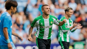 Pablo García, tras marcar con el Betis ante el Coventry.