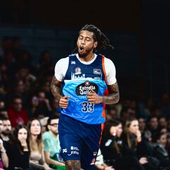 Thompkins desempolva su versión más extraterrestre