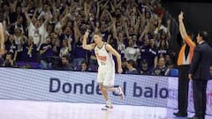 Carroll revienta el Clásico