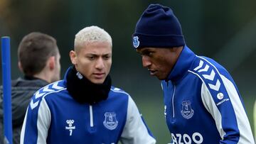 Rafa Benítez descarta a Yerry Mina para jugar ante el City