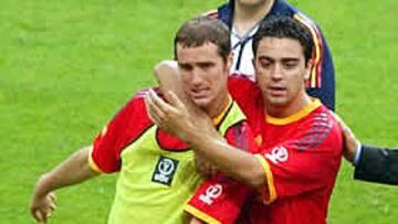 <b>IMPOTENCIA.</B> Los jugadores de la selección española no han podido ocultar su rabia e impotencia por la eliminación ante Corea.