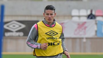Iñigo confirma que cuenta con James ante Alavés.