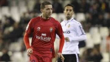 Timor, uno de los dos fichajes, jugando con Osasuna ante el Valencia recientemente.