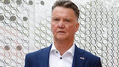 Coronavirus: Van Gaal says "winners must be decided on the pitch"