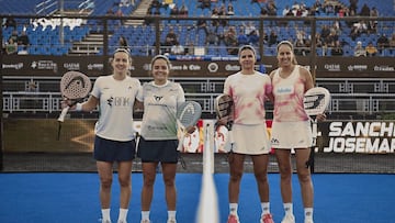 Imagen històrica: Ari Sánchez, Paula Josemaría, Delfina Brea y Gemma Triay protagonistas de una final con empate.