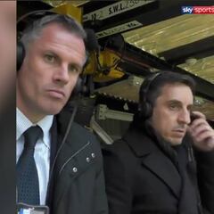 El 'trolleo' entre Neville y Carragher al celebrarse en la cara los goles del United-Liverpool