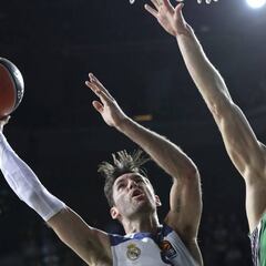 Apagón general del Madrid ante el Darussafaka de David Blatt