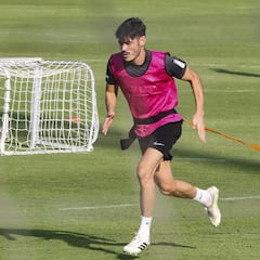 Jozabed, el estreno más deseado ante el rocoso y experto Alcorcón