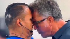 Juan Carlos Osorio se encara con los árbitros y sale expulsado del LAFC vs Xolos