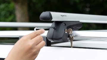 Lleva lo que quieras (y sin preocupaciones) de viaje con este portaequipajes superventas de Amazon en su página web.