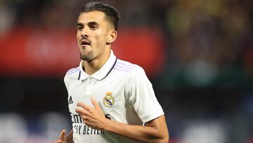 La sorpresa de esta pretemporada en el Real Madrid tiene nombre y apellidos: Daniel Ceballos. El centrocampista andaluz cuaj¨® un gran segundo tiempo cuando sali¨® contra el FC Barcelona dejando varios detalles de calidad. Pero su mejor partido fue contra el Club Am¨¦rica, ya que cambi¨® por completo al equipo con su entrada en la segunda parte, siendo esencial con su juego. En el ¨²ltimo contra la Juventus tampoco pas¨® desapercibido y sigui¨® demostrando que puede tener minutos en este Real Madrid.