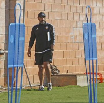 El portugues Nuno le ha dado otro aire al Valencia de España. Se ubica 26 del mundo. 